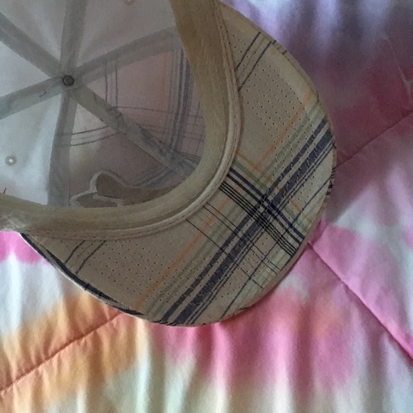 GIFTED 🎁 - Picture 2 of 4